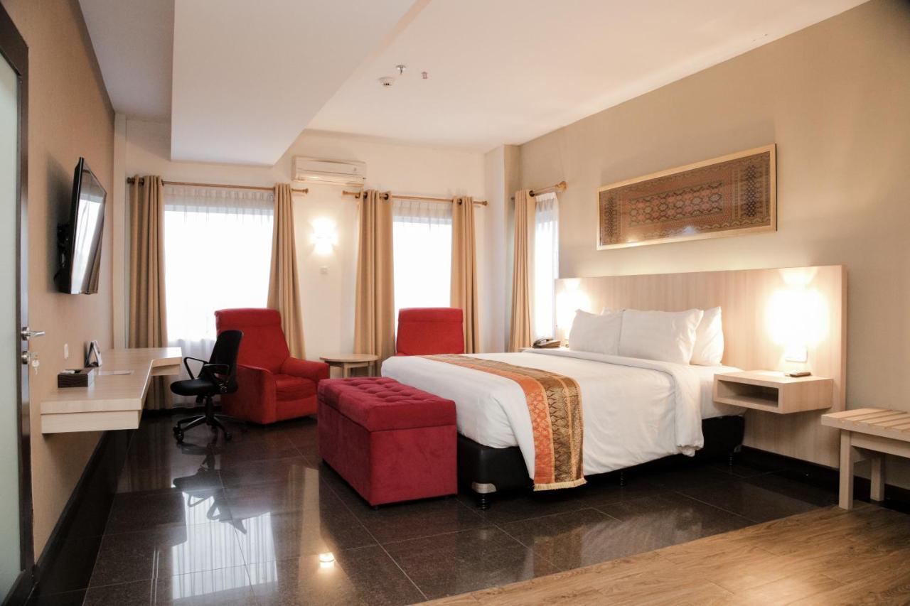 Grand Inna Medan Exterior foto