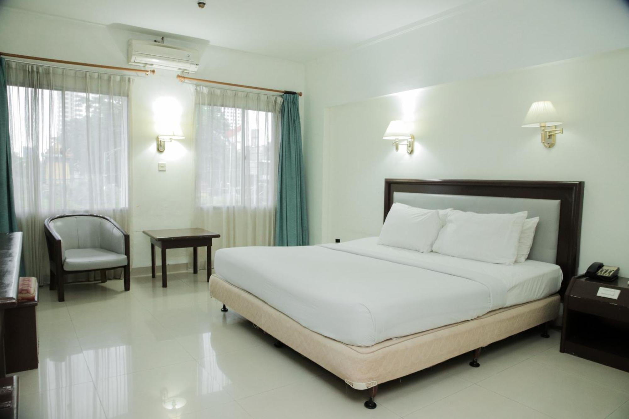 Grand Inna Medan Exterior foto